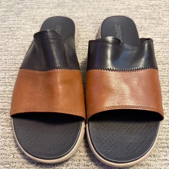 Cole Haan Black and Brown Leather Sandals with Modern Comfort - Picture 2 of 4